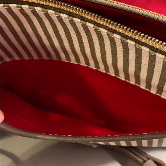 Dooney & Bourke taupe ginger crossbody - Picture 4 of 8